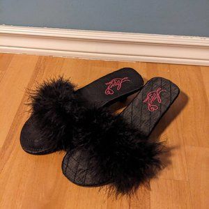 La Senza Black Feather Kitten Heels - Womens 8US